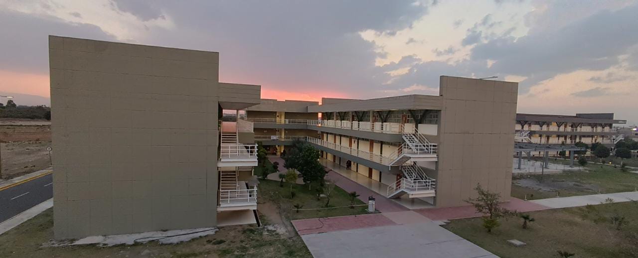 Edificio E y Edificio G